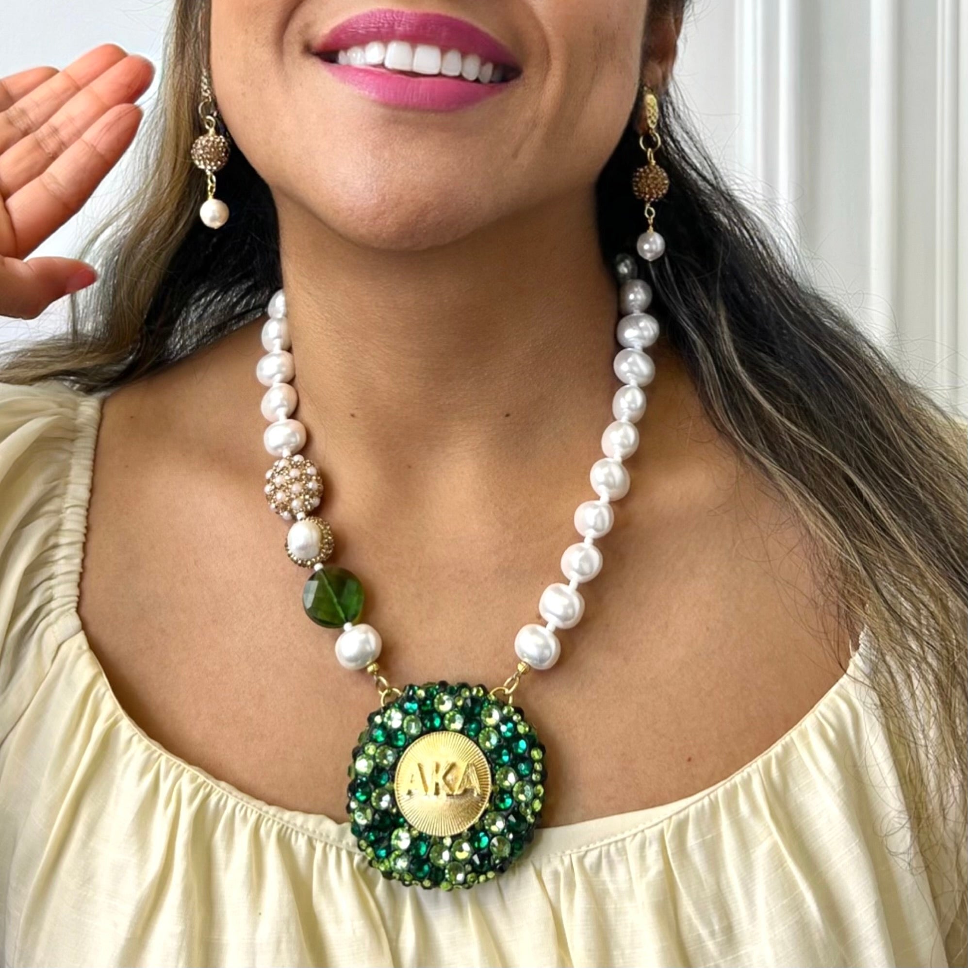 AKA Spinning Necklace