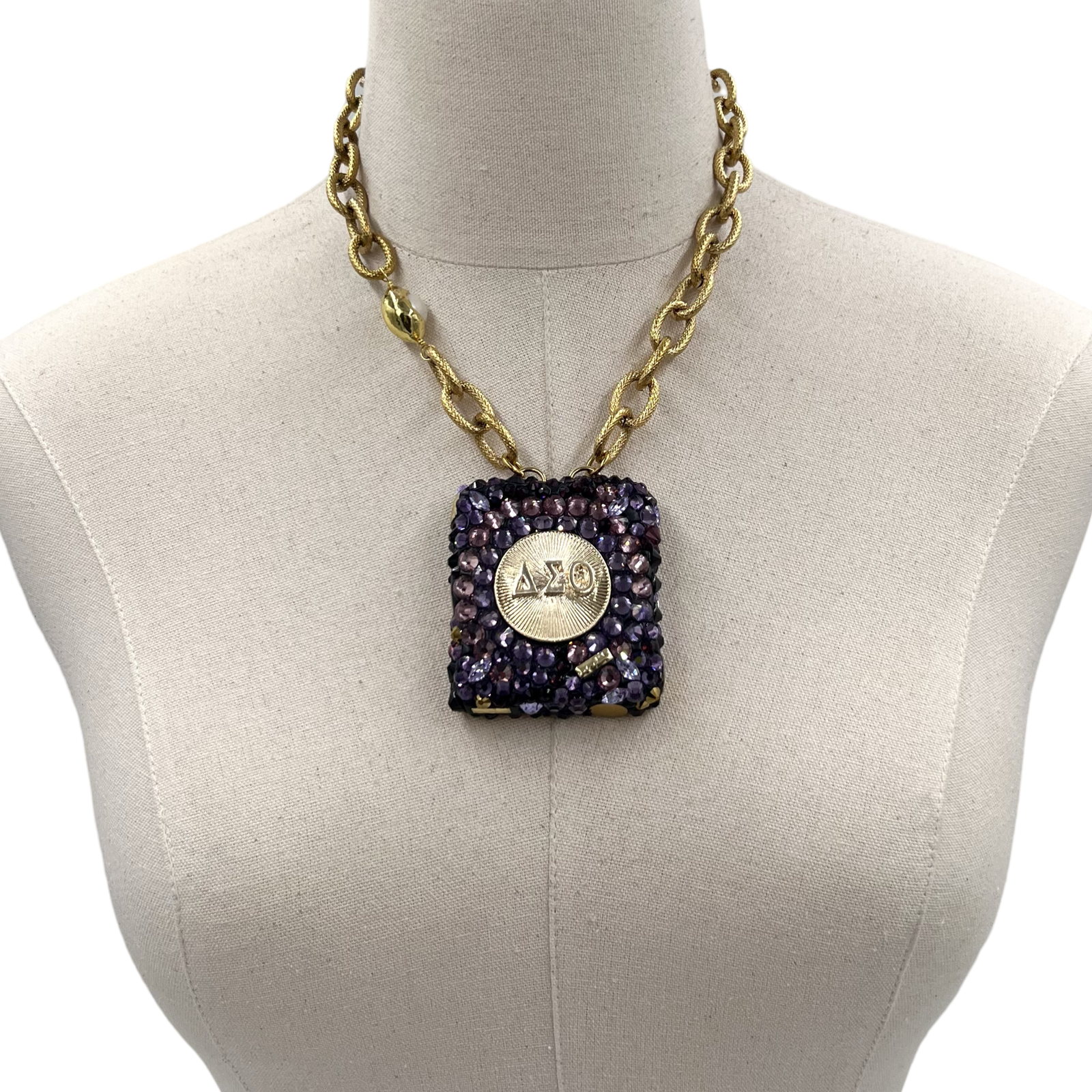 Delta Violet Spark Necklace