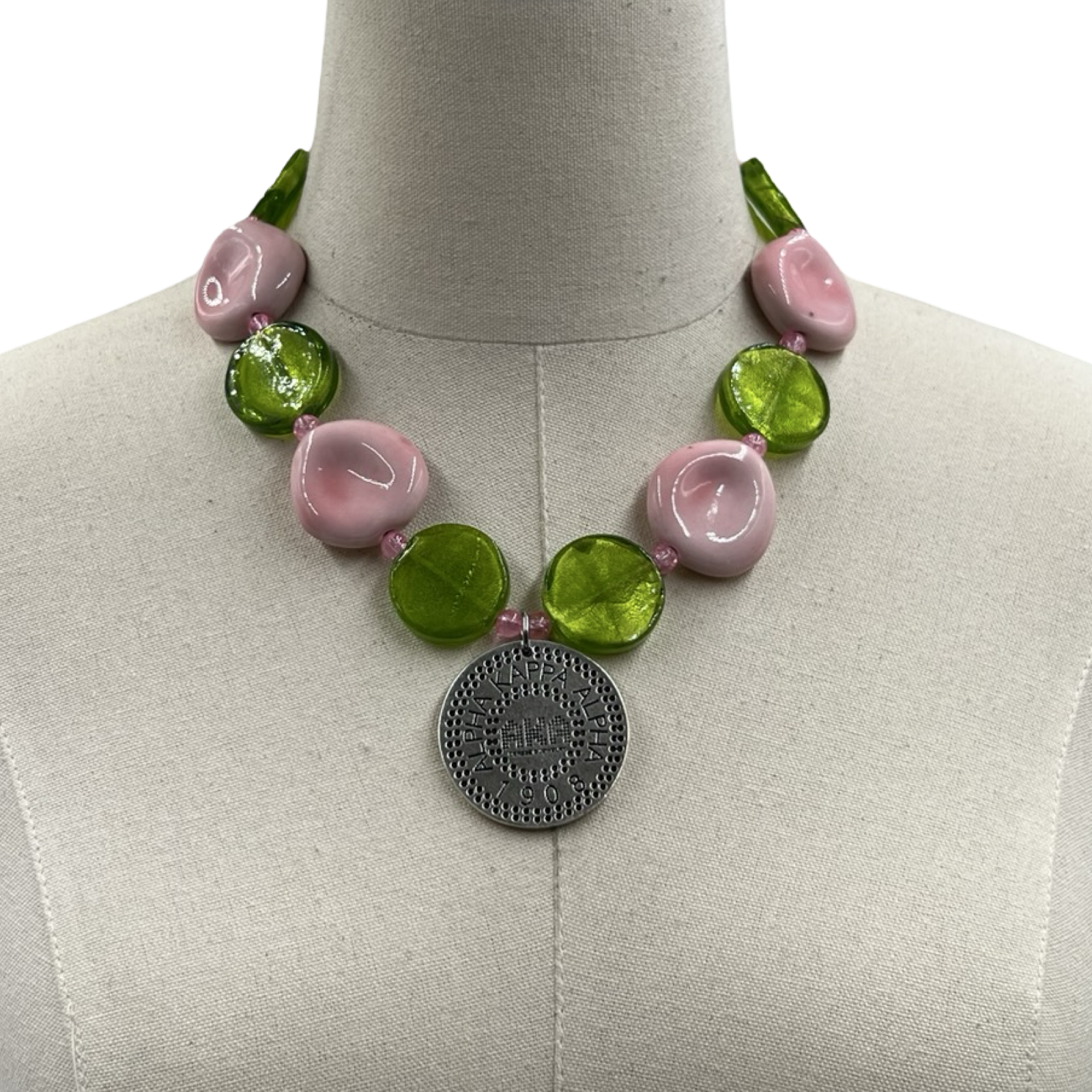 AKA Active Necklace