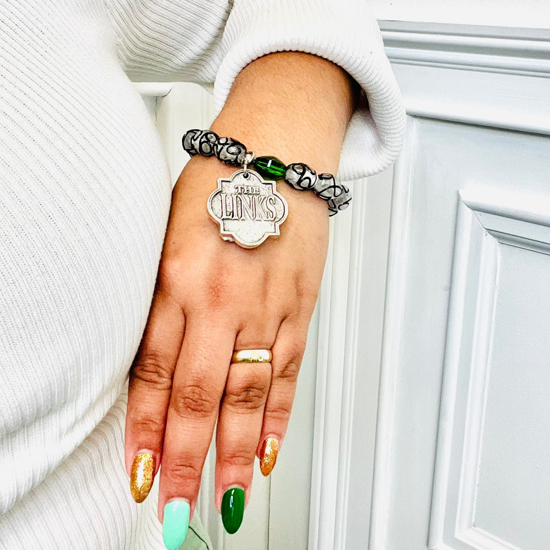 Links Scroll Bracelet