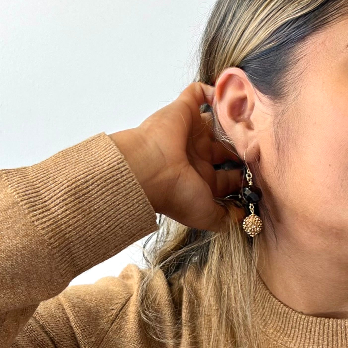 Casper One Earring