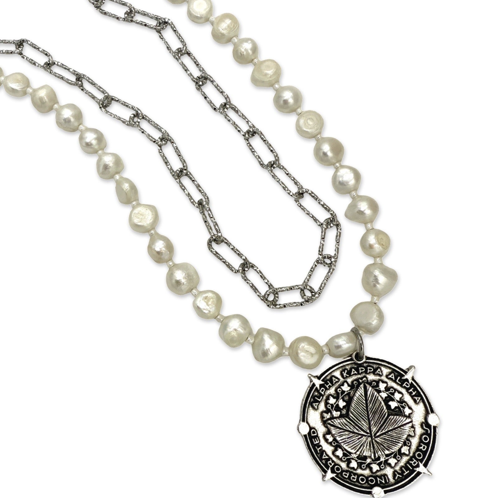 AKA Pearlee Necklace