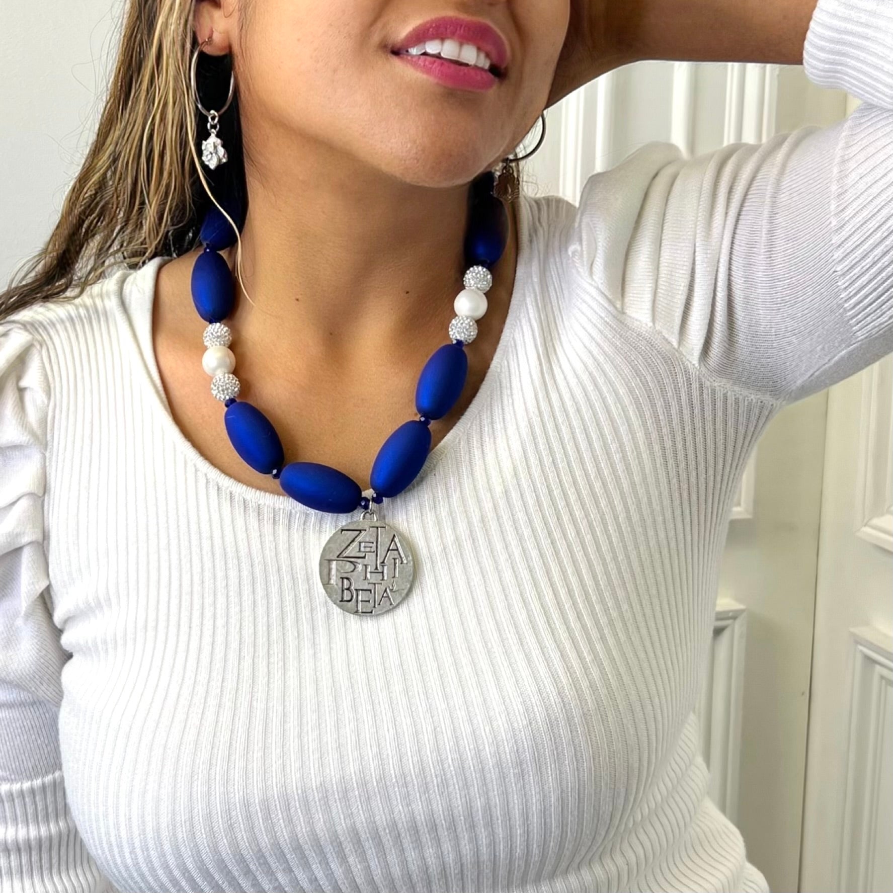 Zeta Woody Necklace