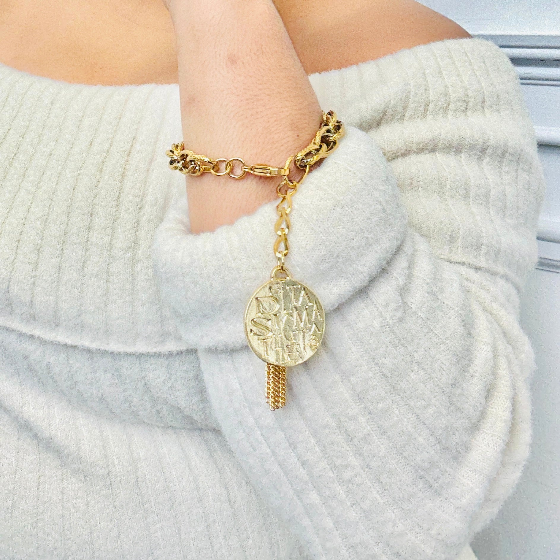 Delta Classic Rope Bracelet
