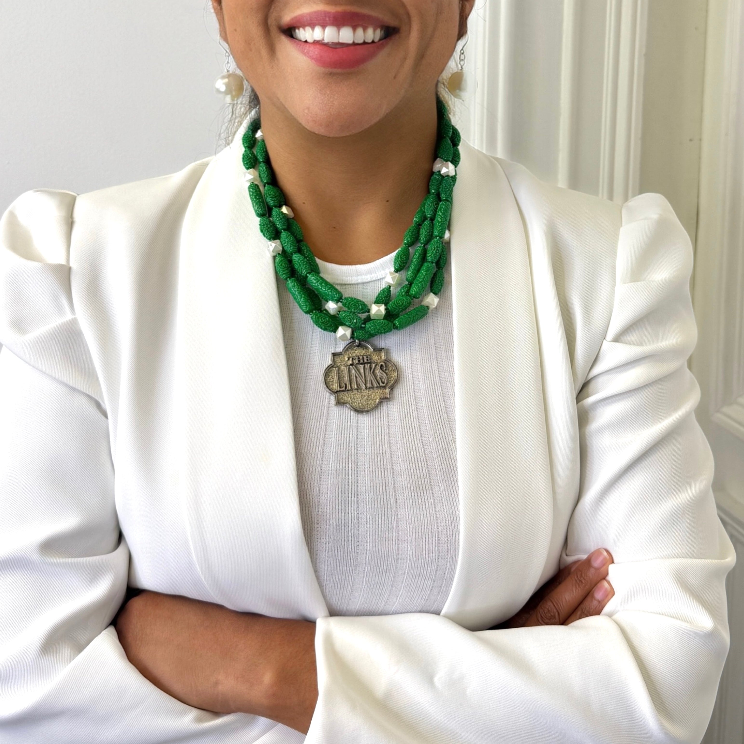 Links Crave Green Necklace