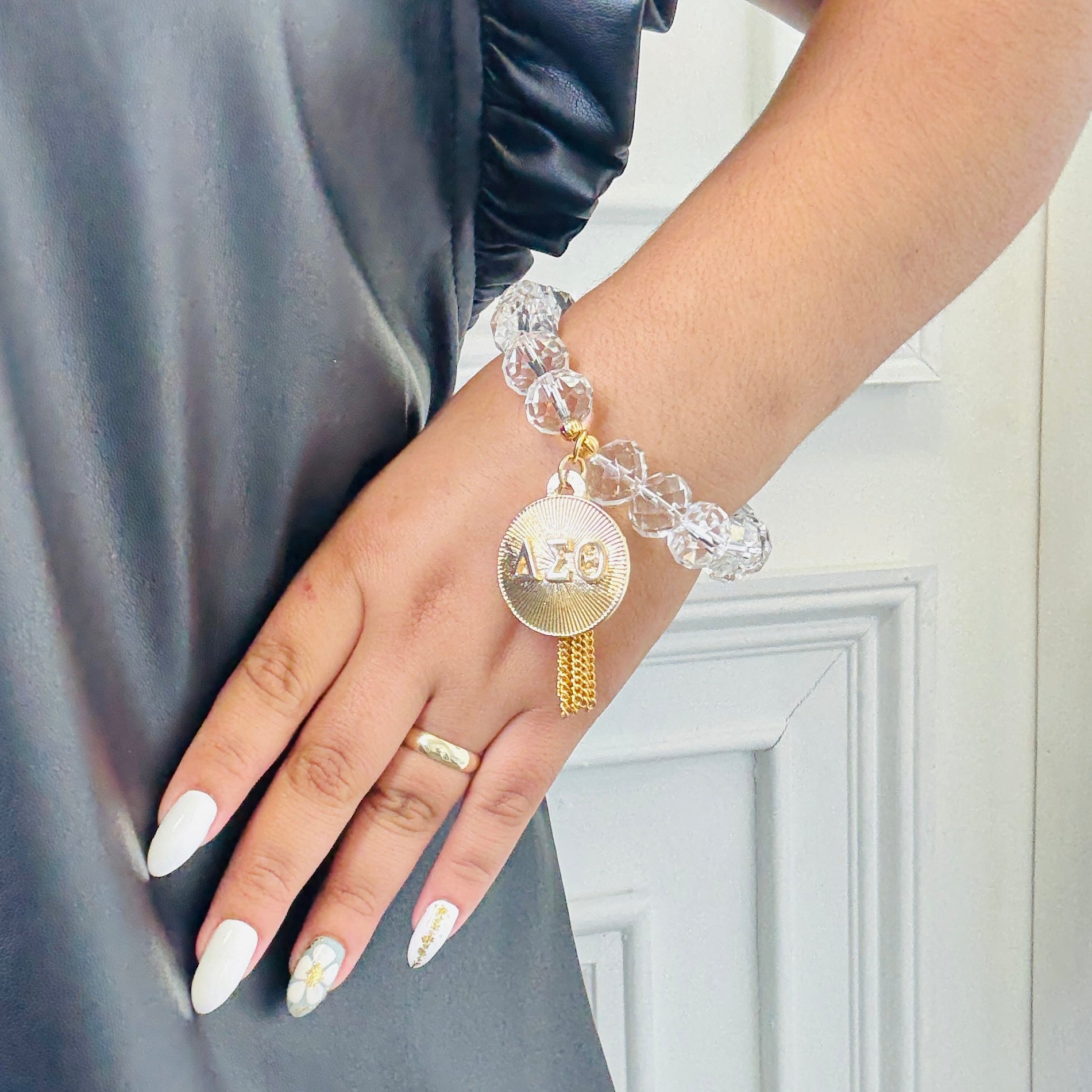 Delta Casper Clear Bracelet