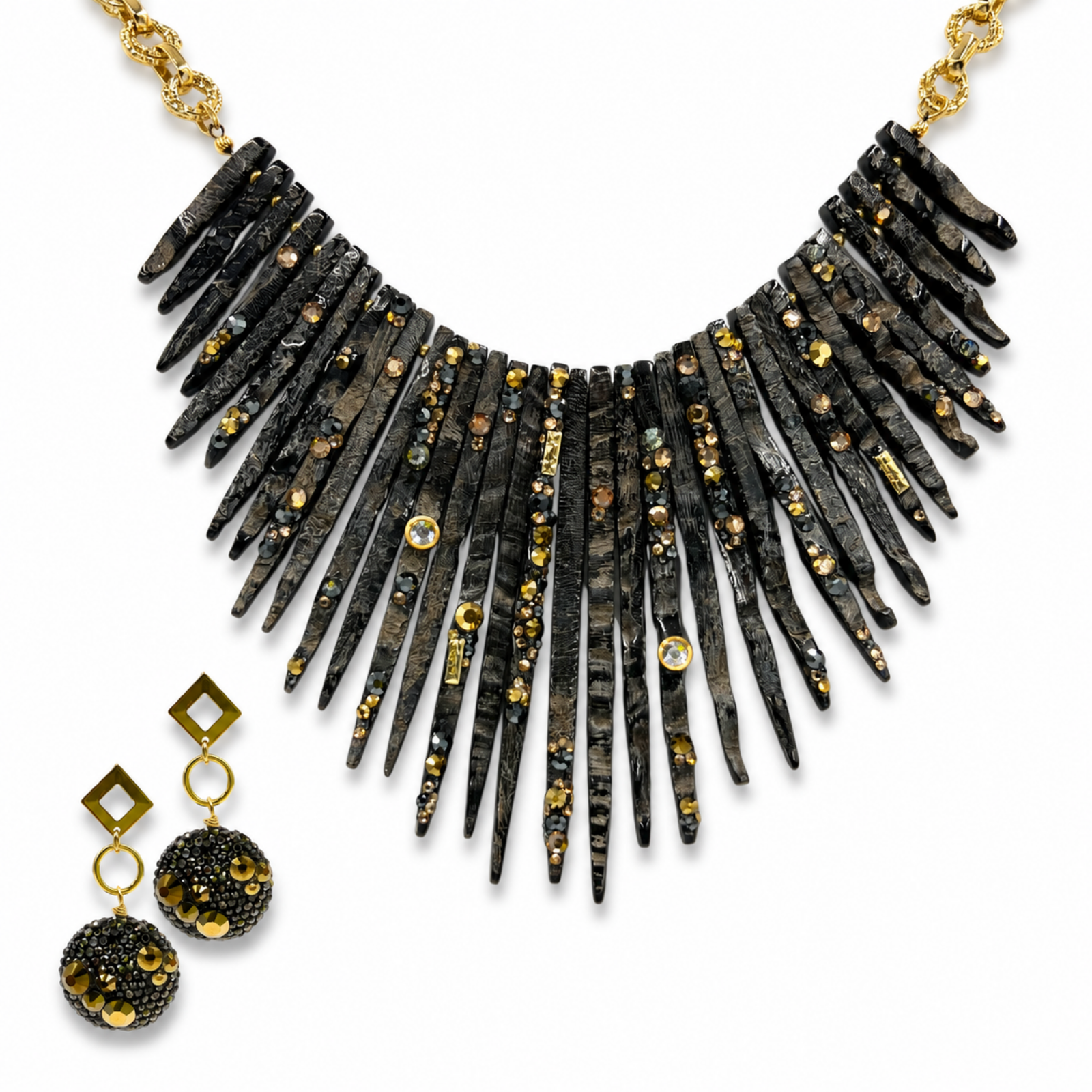Roaming Field Necklace