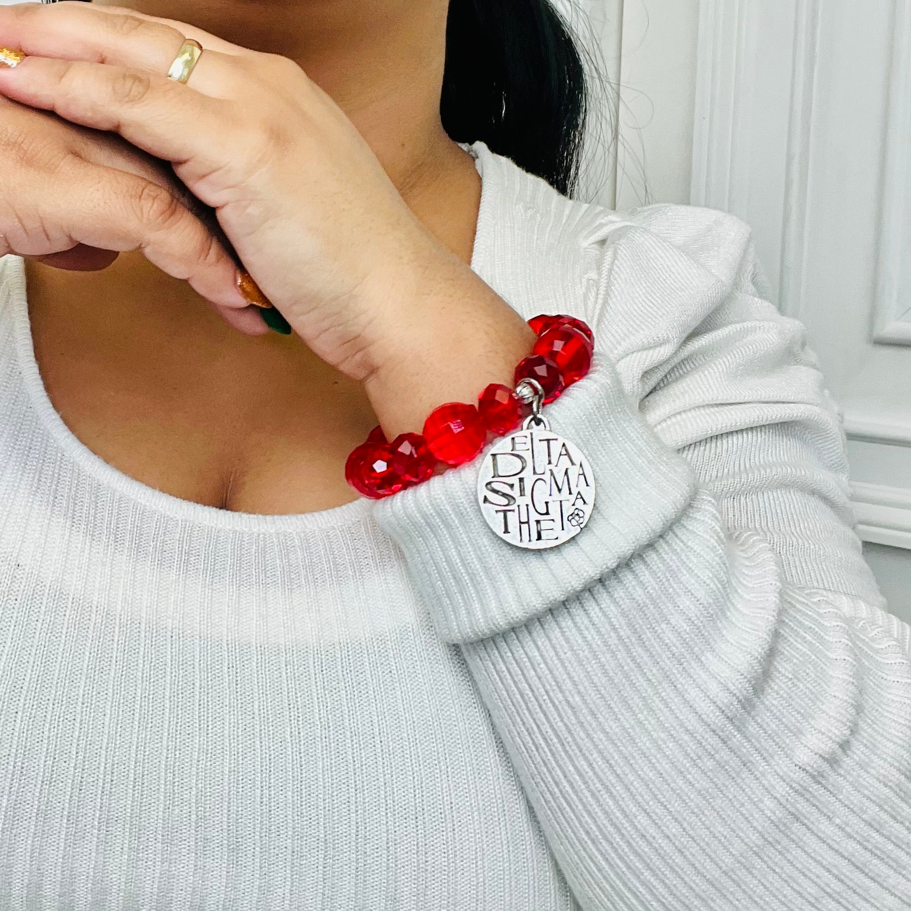 Delta Heartline Bracelet