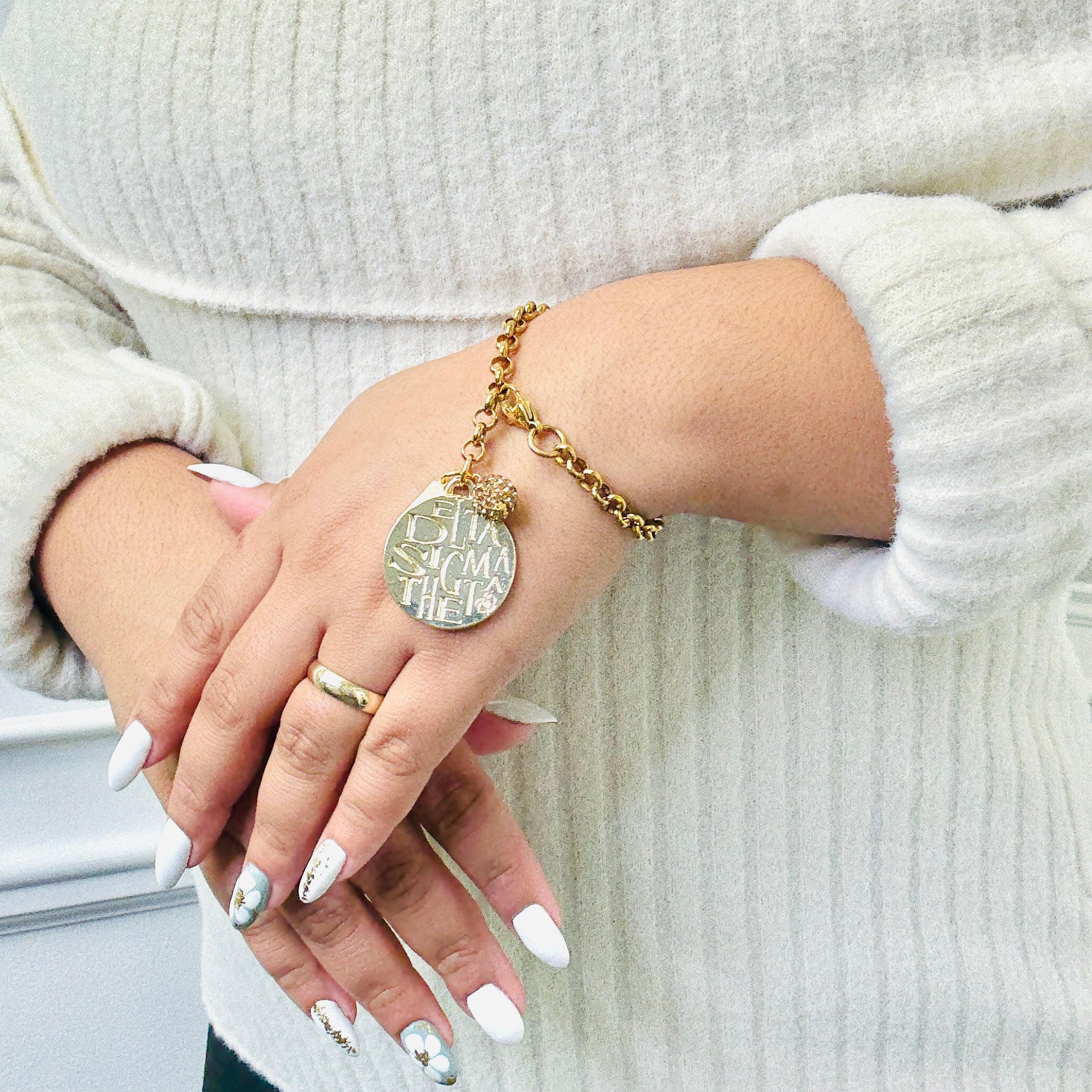 Delta Classic 3 Way Gold Bracelet