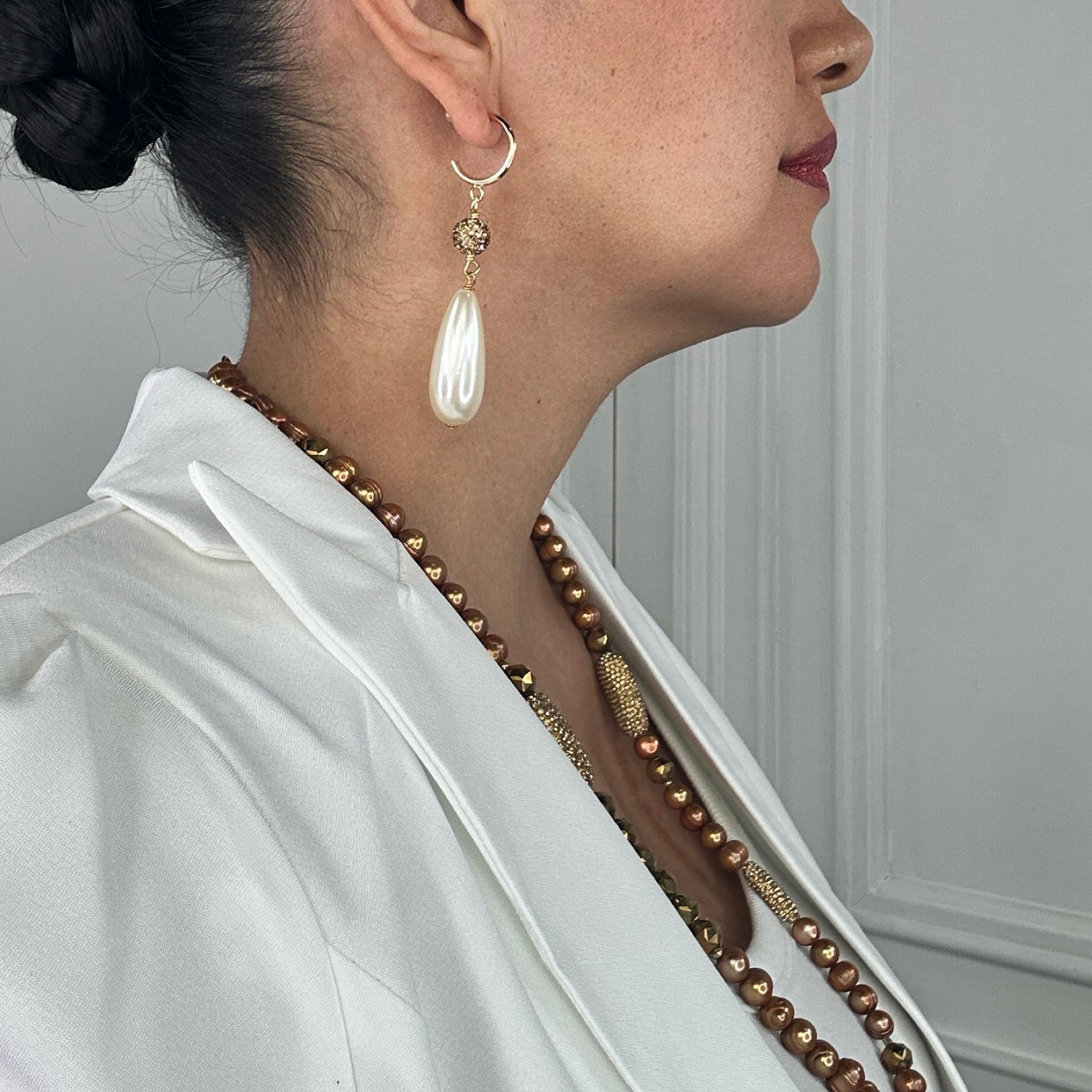 Precious Acrylic Pearl Earrings
