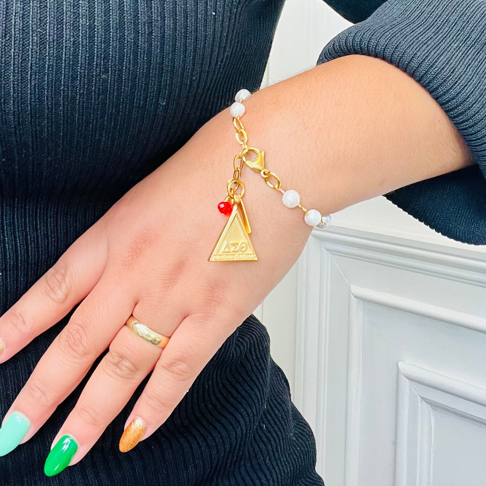 Delta Segovia Pearl Bracelet