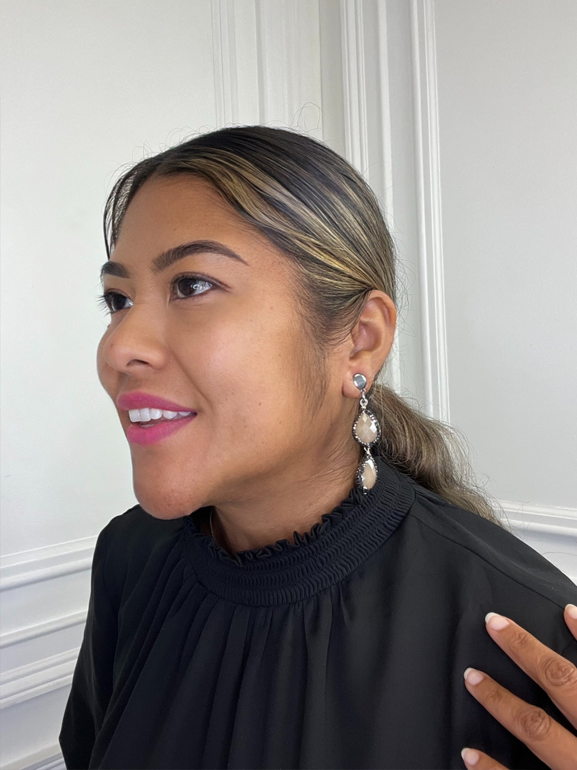 Harlem Beige Earring