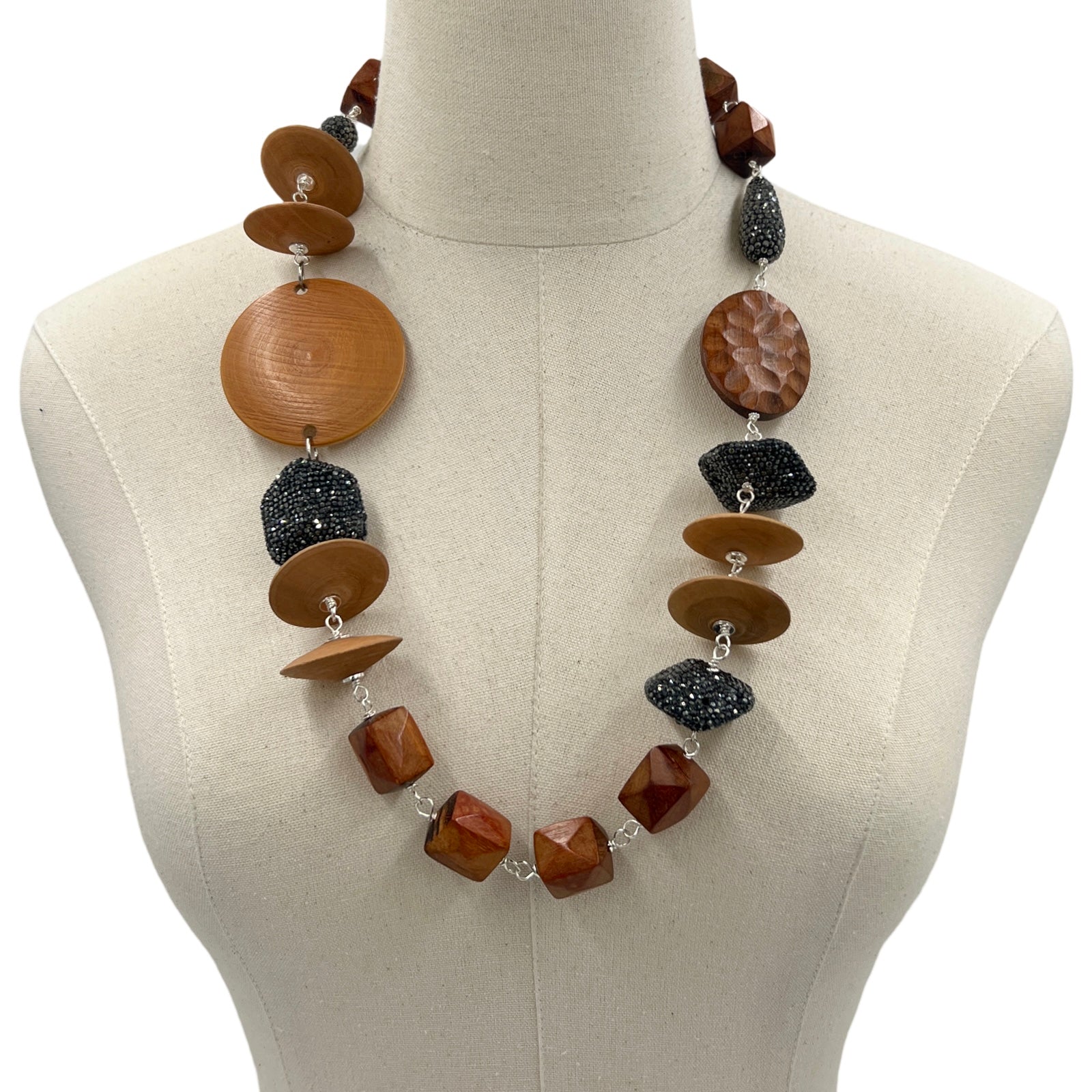 Dot Wood Up Necklace