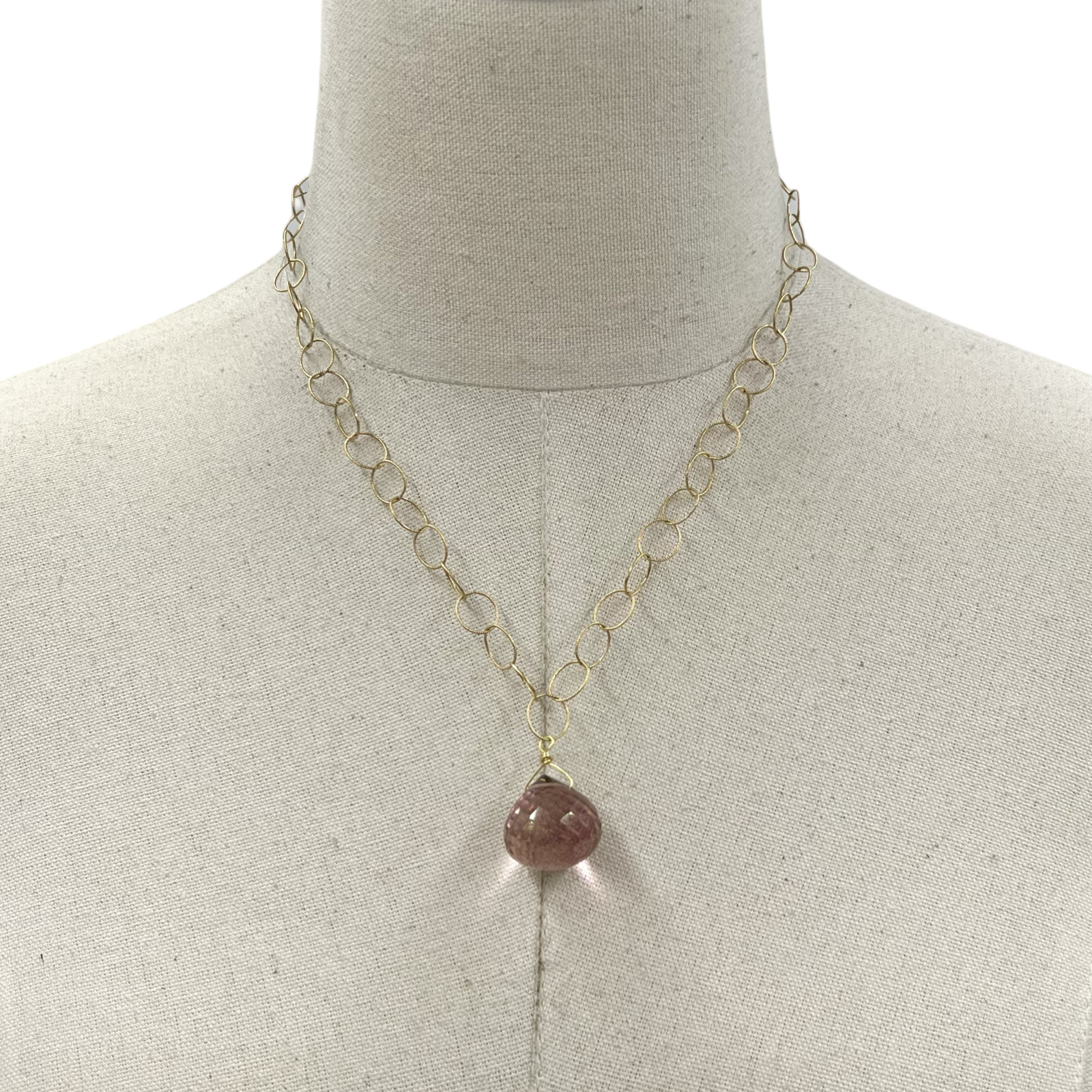 Dropping Pink Q Necklace