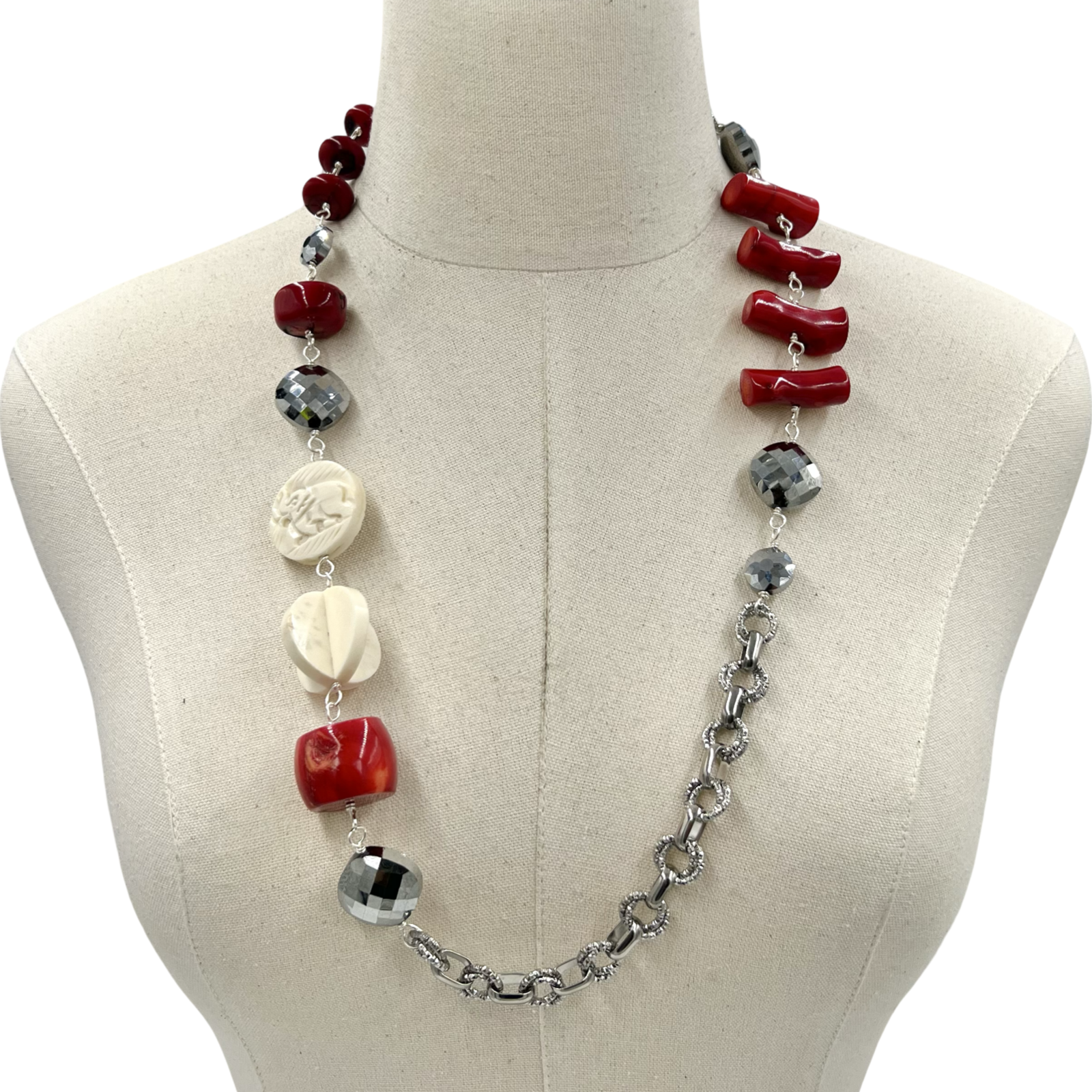 Lover's Garnet Necklace