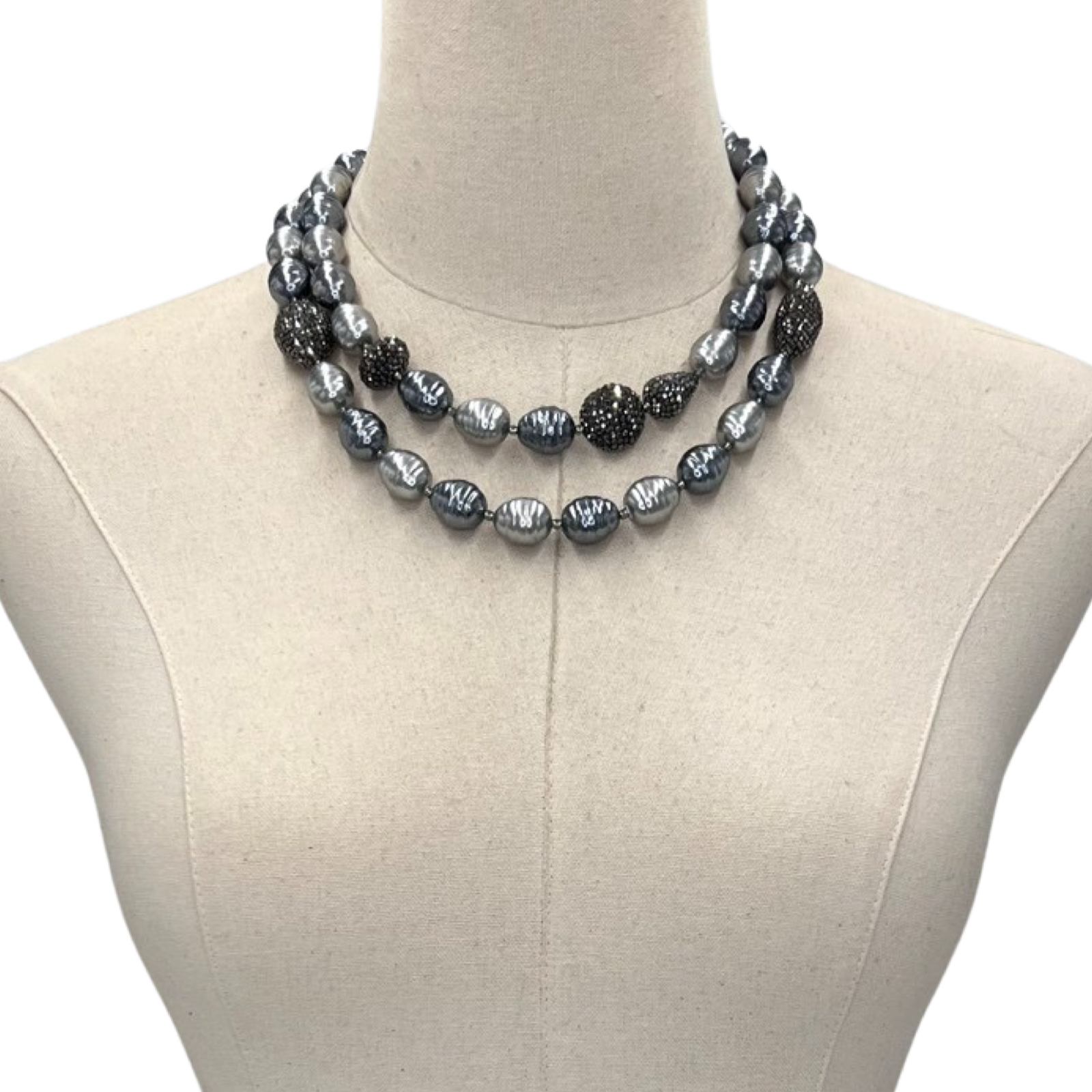 Grey Wise O Necklace