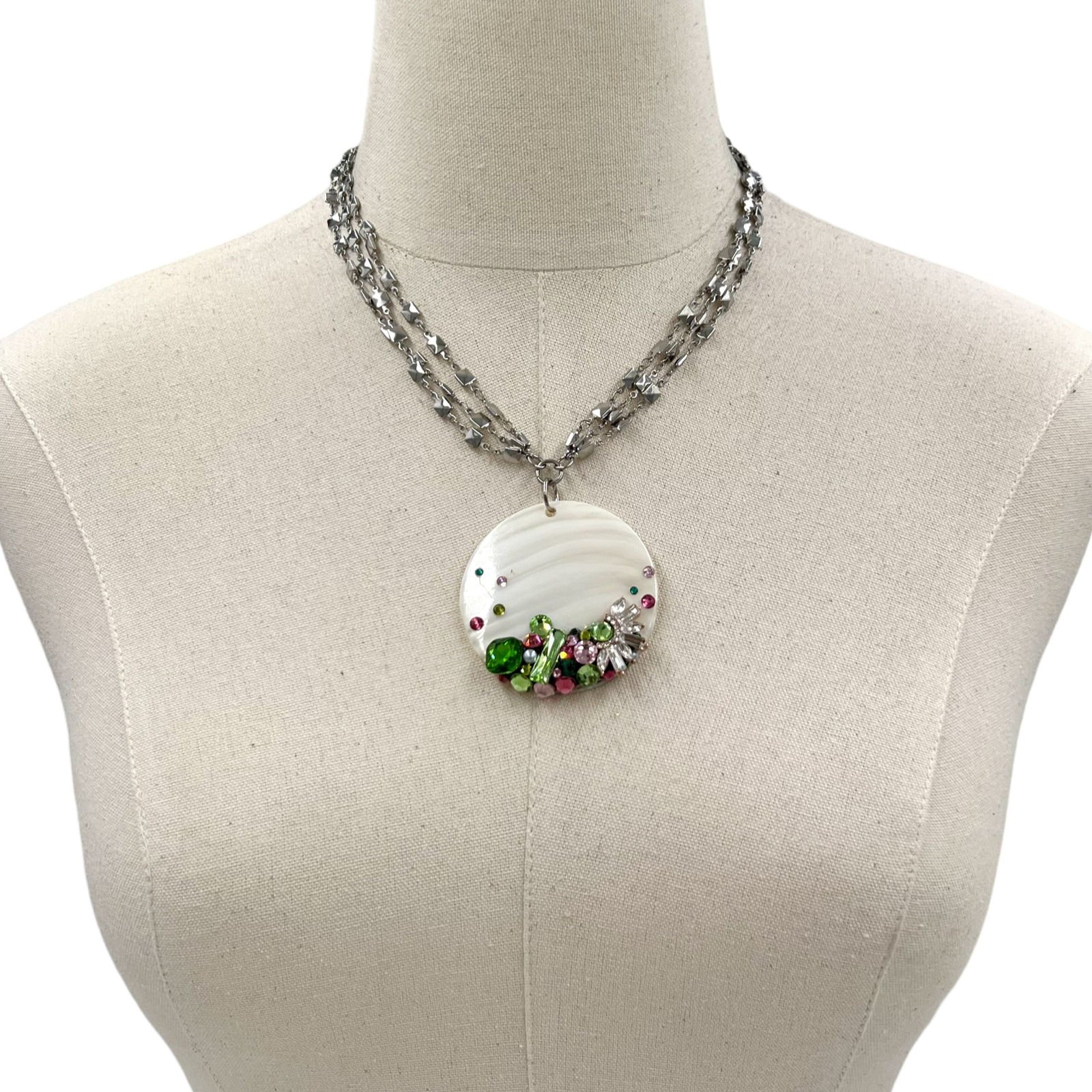 Shell 1908 Necklace