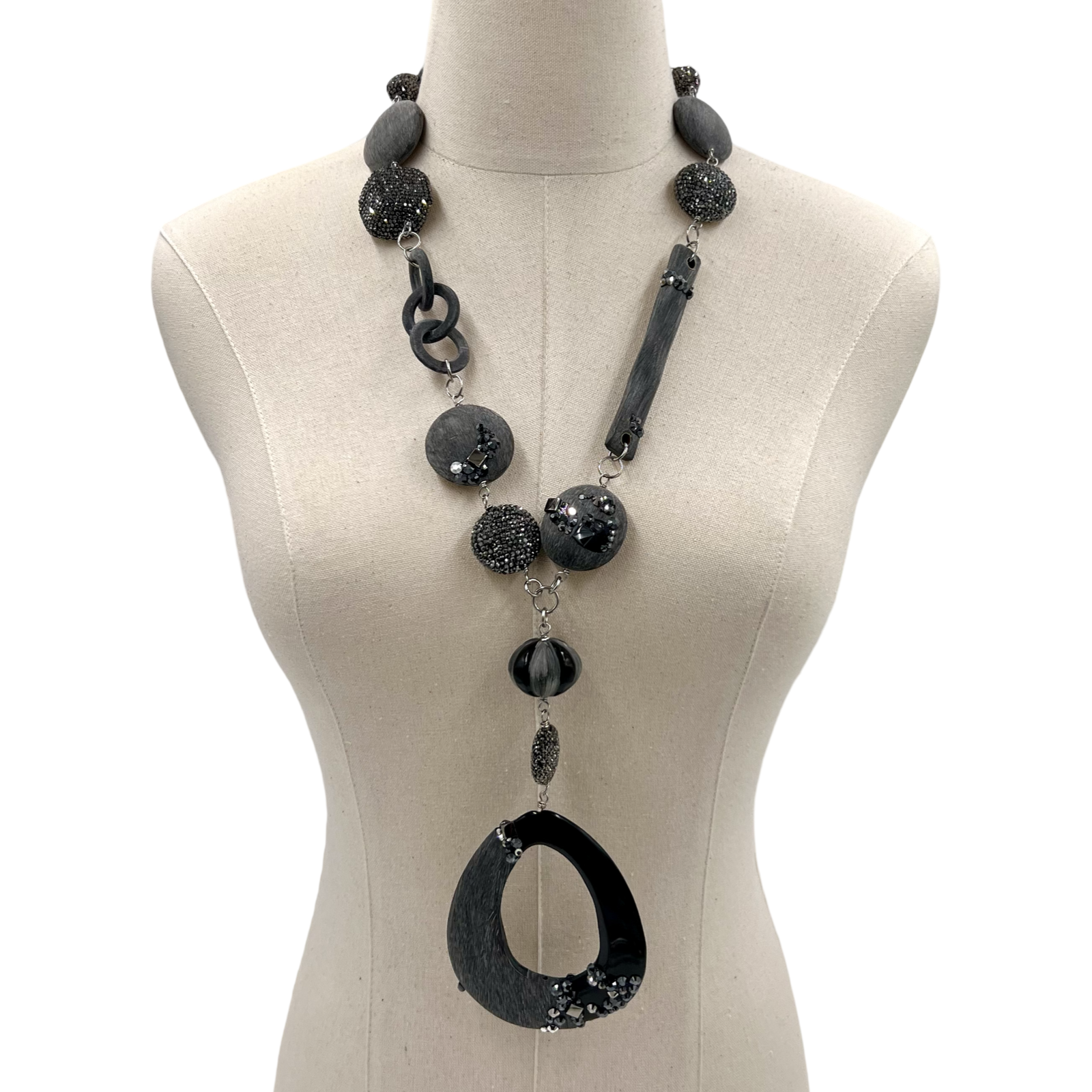 Black Sous Necklace