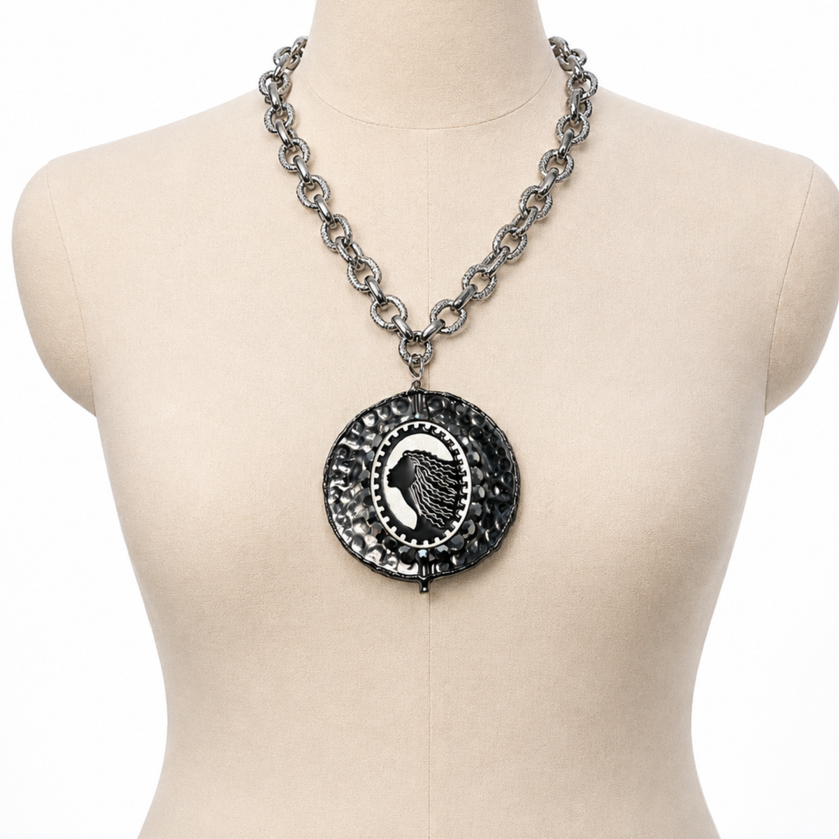 Camille Cameo Necklace