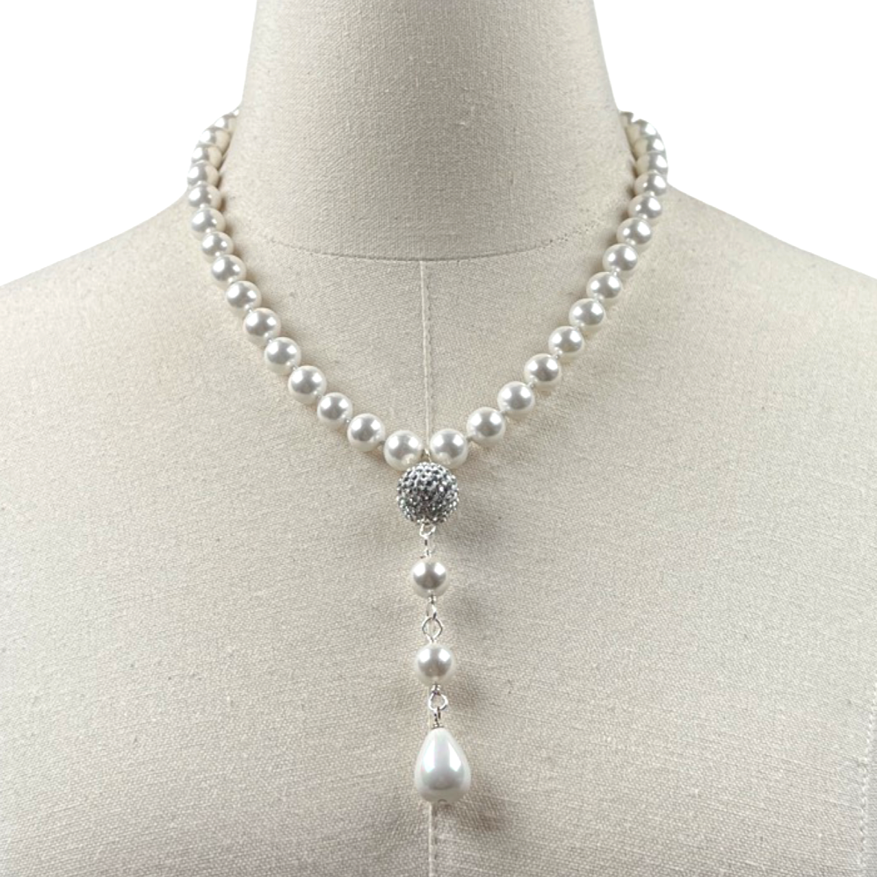 C14531 Closet Sale Cerese D, Inc.   