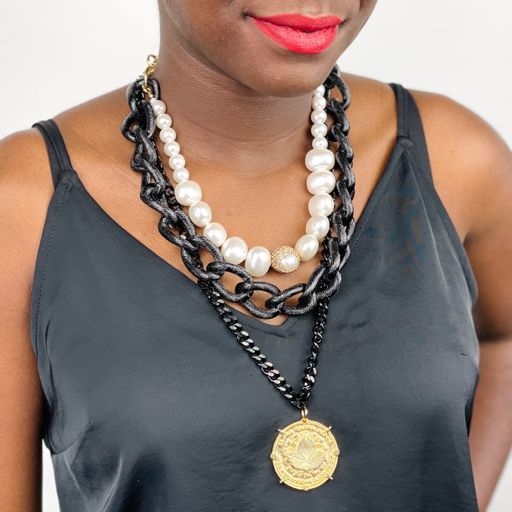 C15007 AKA AKA Necklaces Cerese D, Inc.   