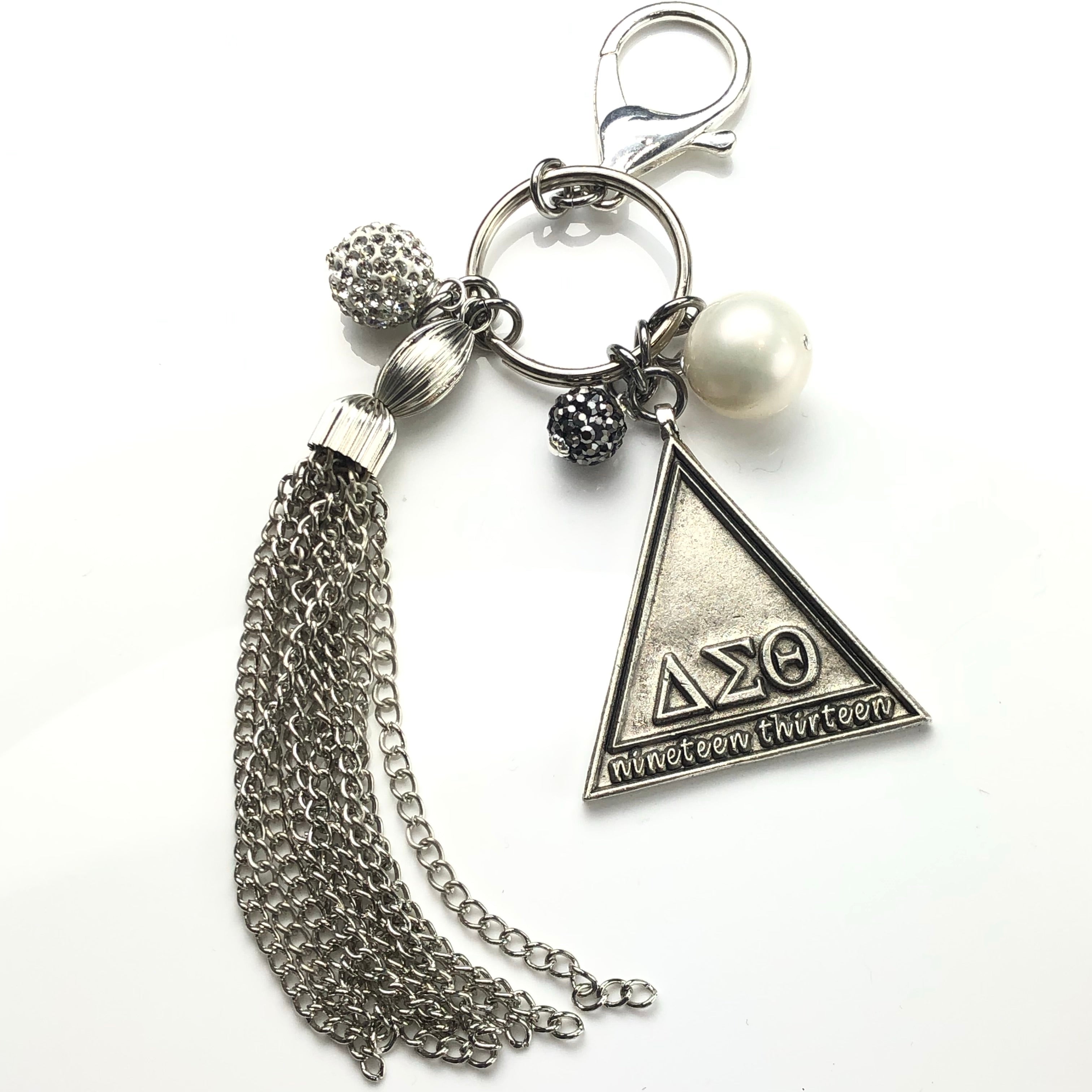 K13147 DELTA Delta Keychain Cerese D, Inc. Silver Pyramid 